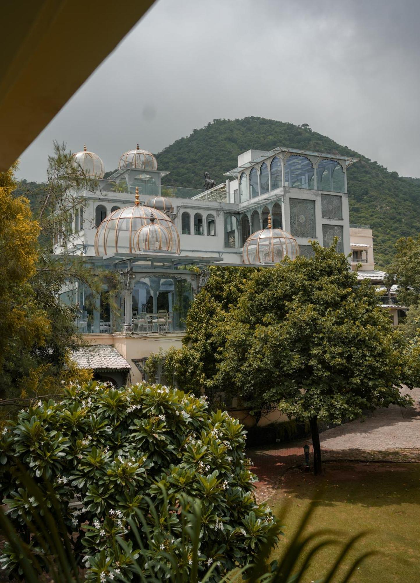 The Royal Retreat Resort & Spa Udaipur Exterior foto