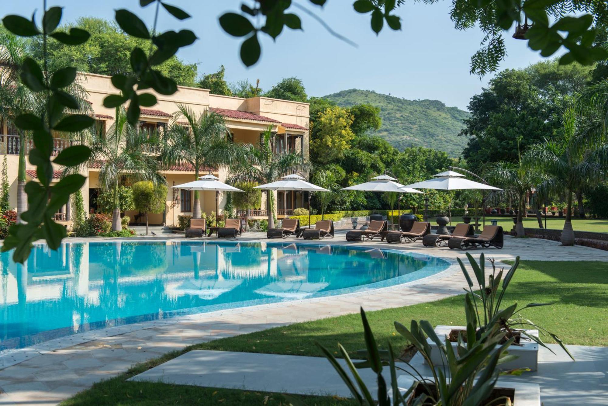 The Royal Retreat Resort & Spa Udaipur Exterior foto