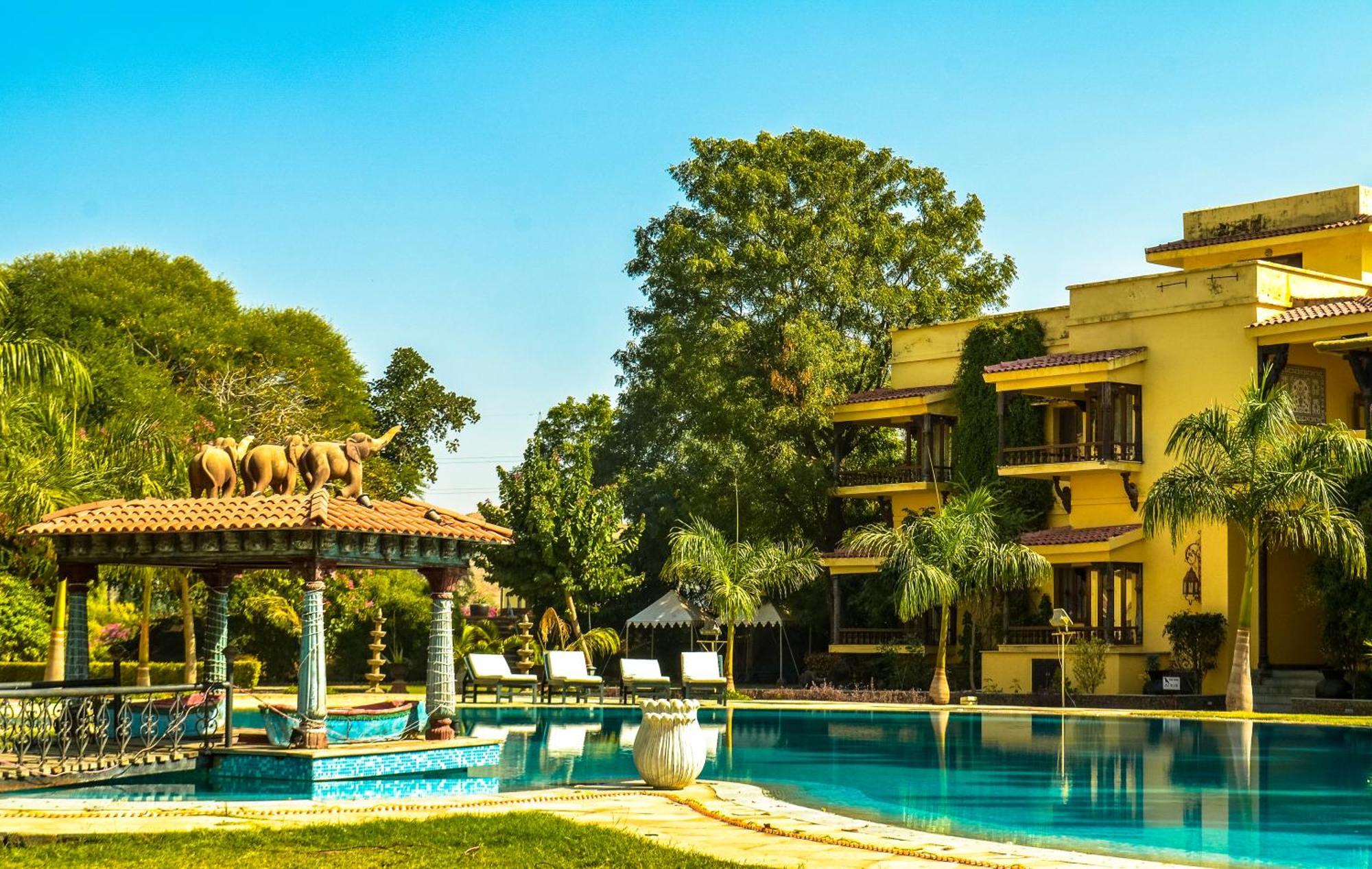 The Royal Retreat Resort & Spa Udaipur Exterior foto