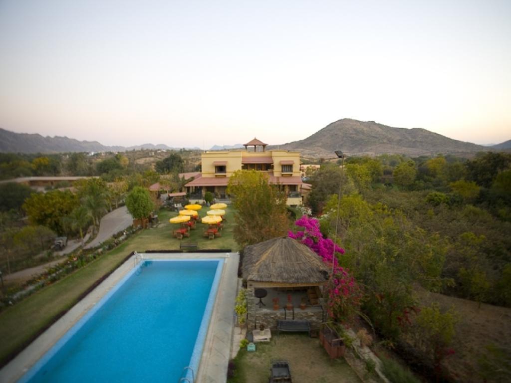 The Royal Retreat Resort & Spa Udaipur Exterior foto