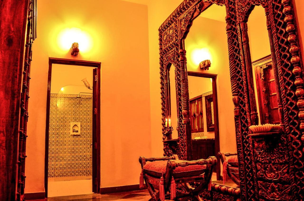 The Royal Retreat Resort & Spa Udaipur Exterior foto